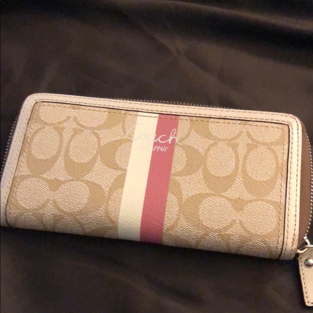 Coach wallet